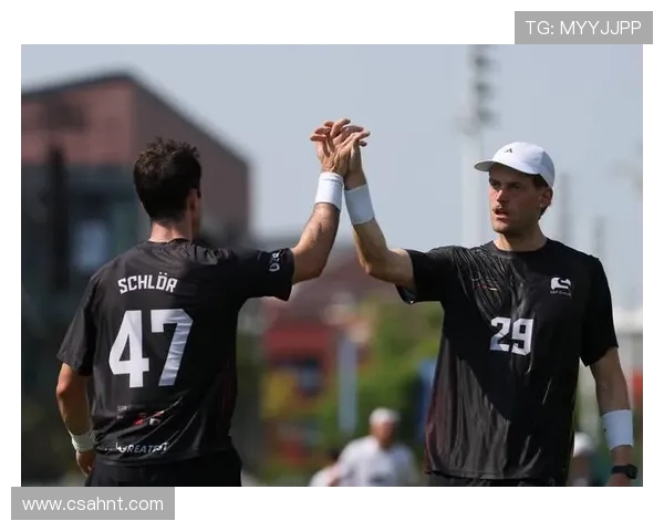 成都飞盘队意识争议引发热议球员间的默契与沟通成焦点